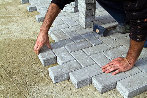 Best Driveway Paving Contractor  in Pine Lawn, MO